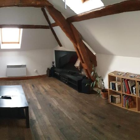 Appartement Agreable 1 A 4 Personnes Шомон Экстерьер фото
